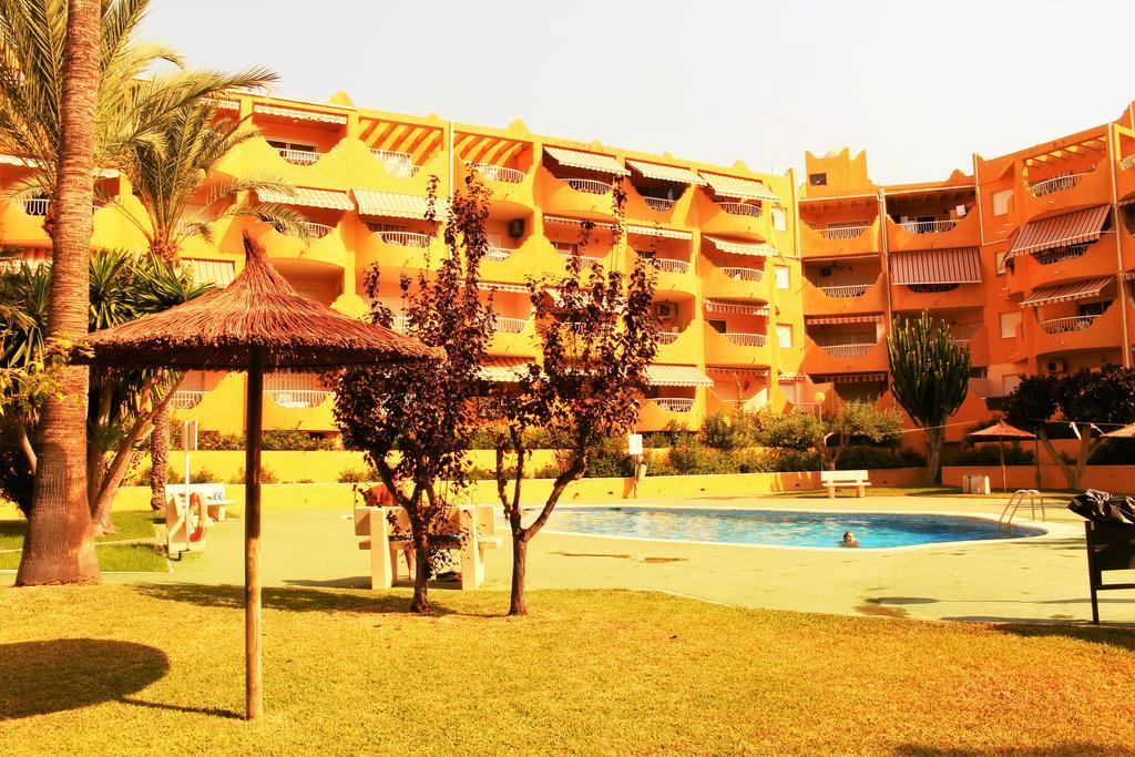 Coveta Beach Apartament إل كامبيلو المظهر الخارجي الصورة